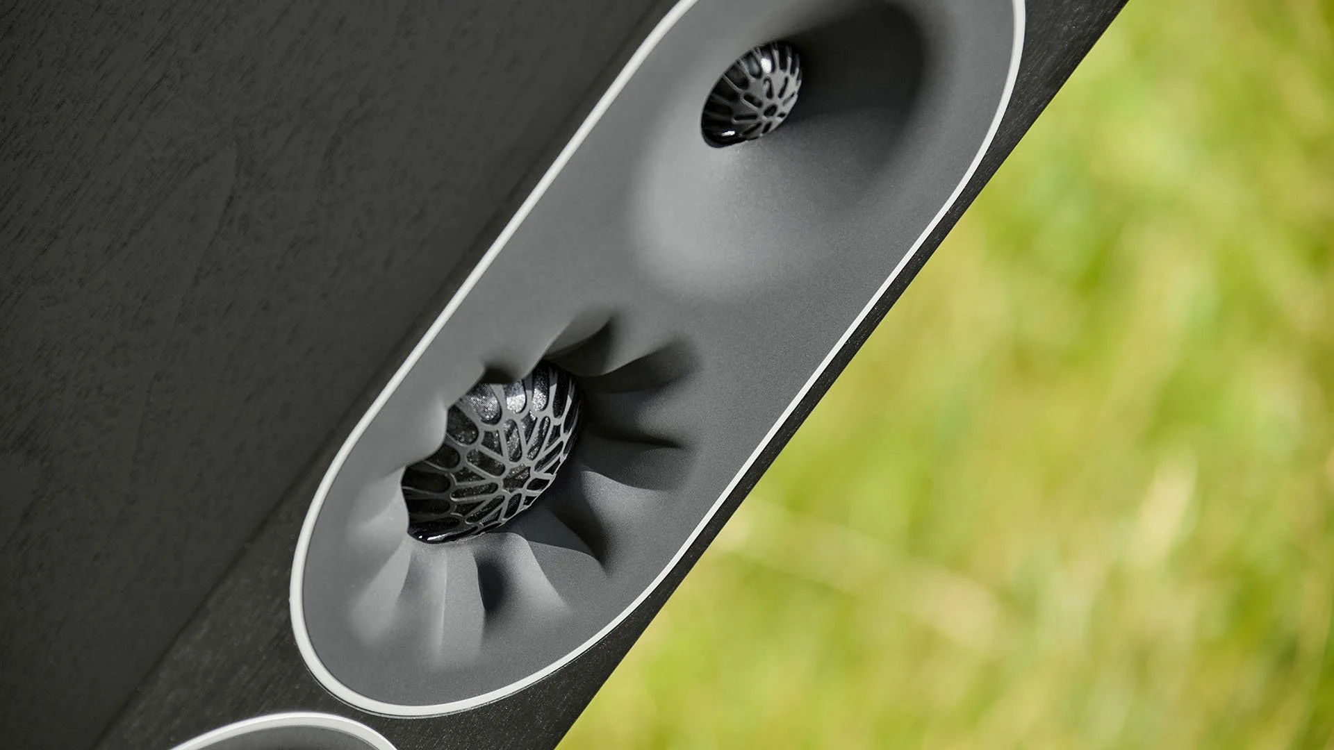 pmc-prophecy7-floorstanding-speakers-hero.jpg