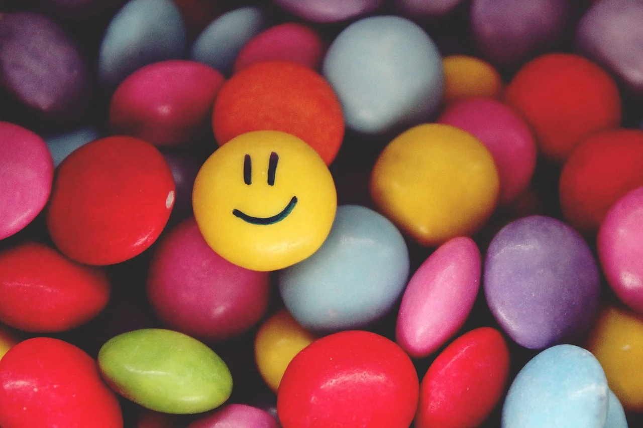 smarties-991229_1280.jpg