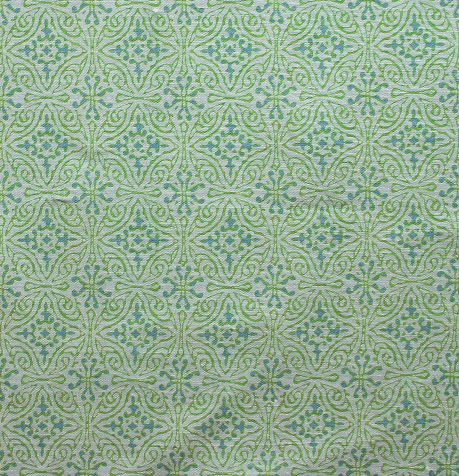 Small Diamond Batik: Green