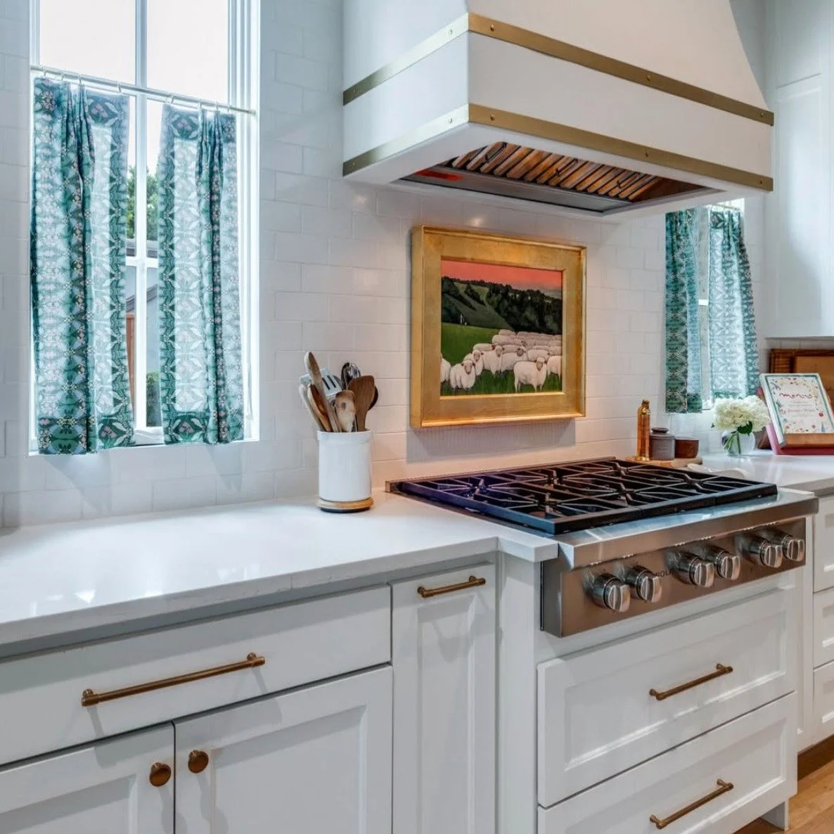 Gorgeous kitchen by @canonanddeandesign with our Kaleidoscope in Jade as cafe curtains. Thanks ladies!
