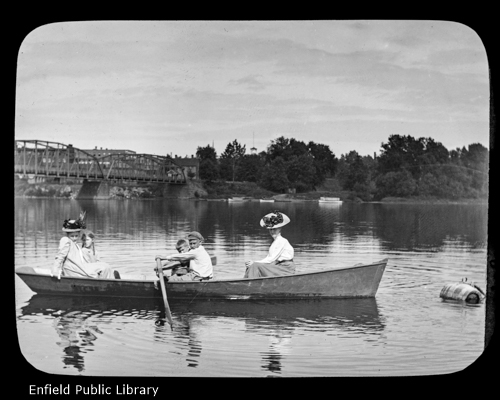 Boating on the Connecticut River
