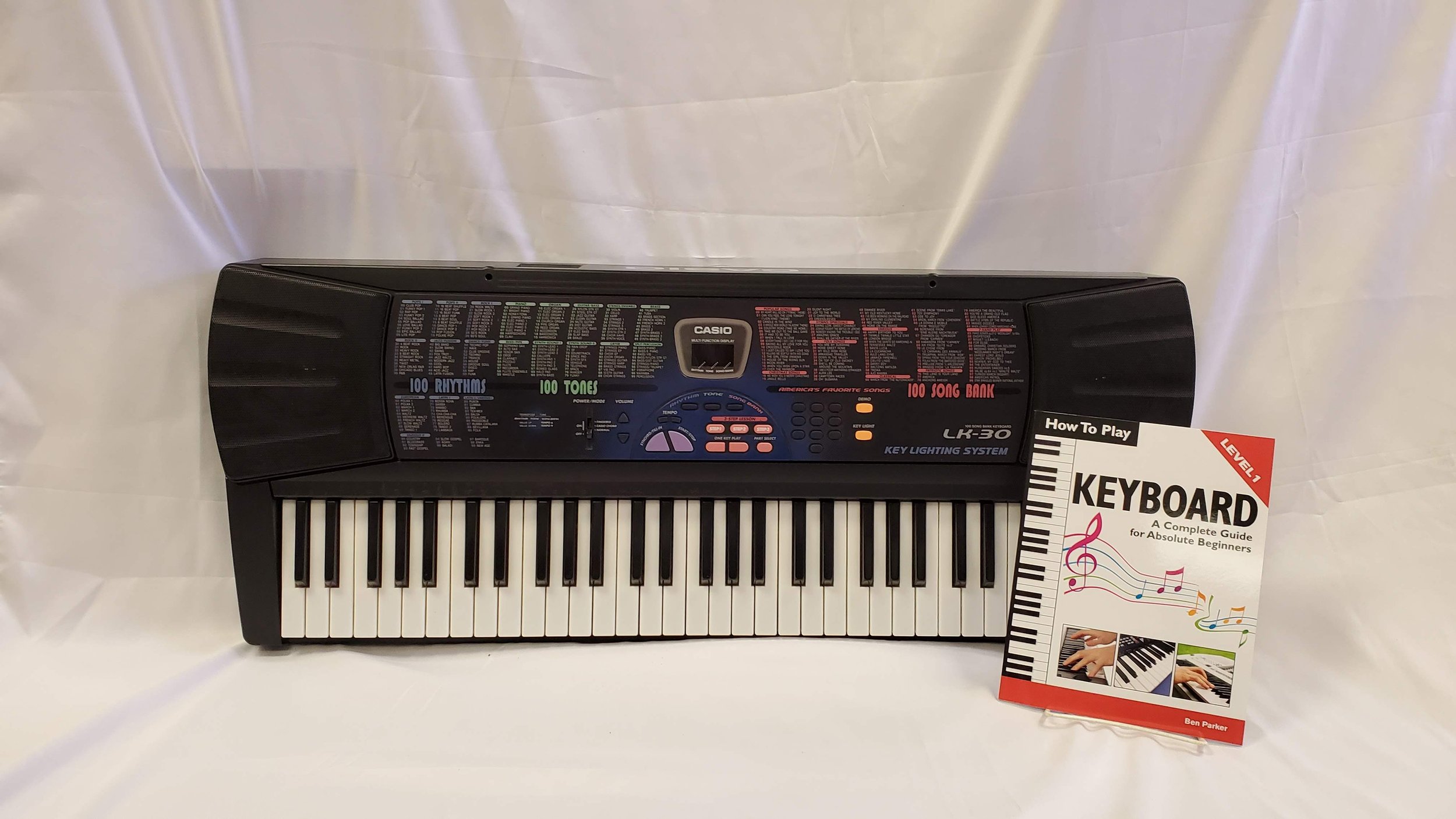 Casio LK-30 Keyboard