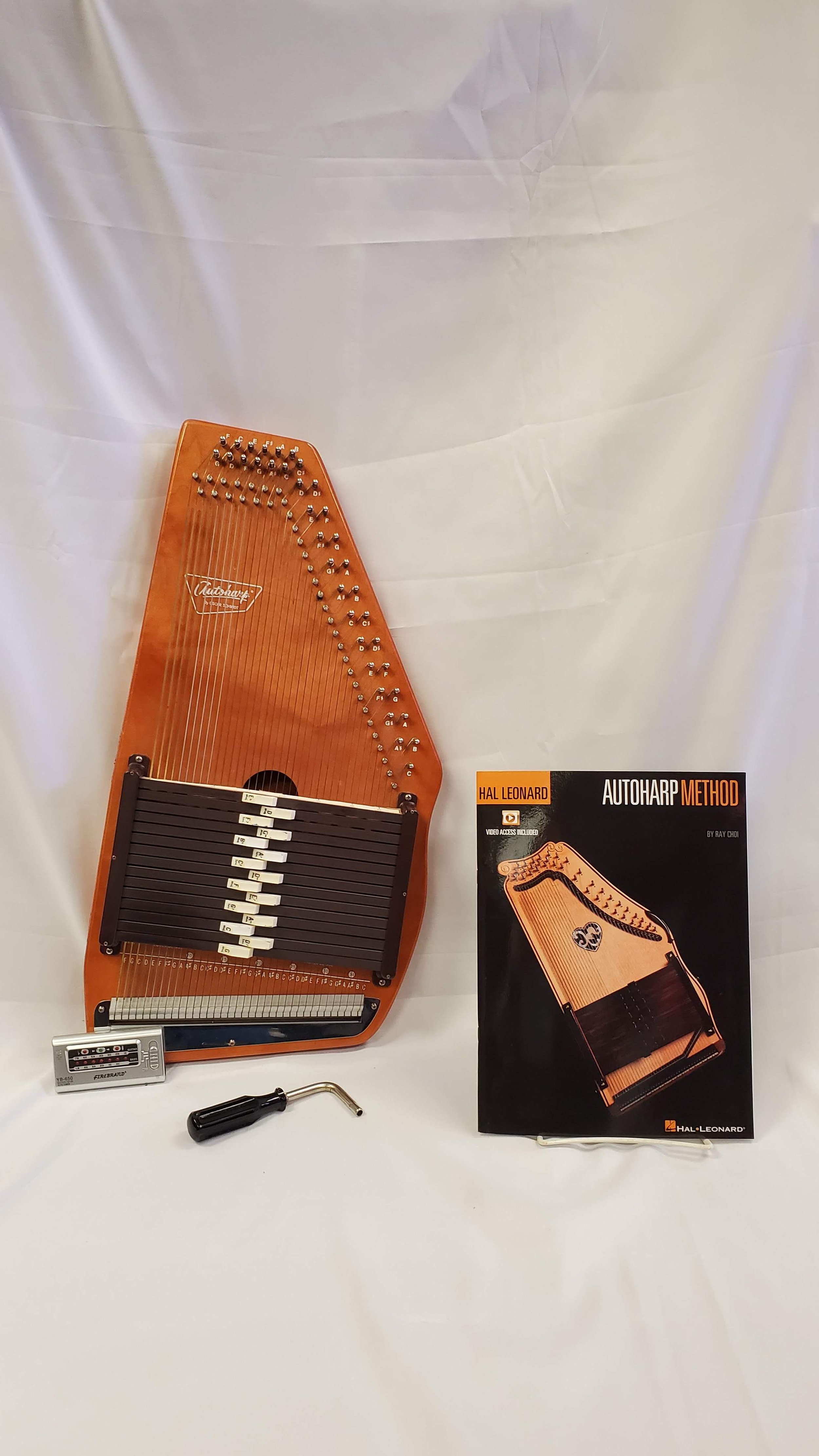 Oscar Schmidt Autoharp