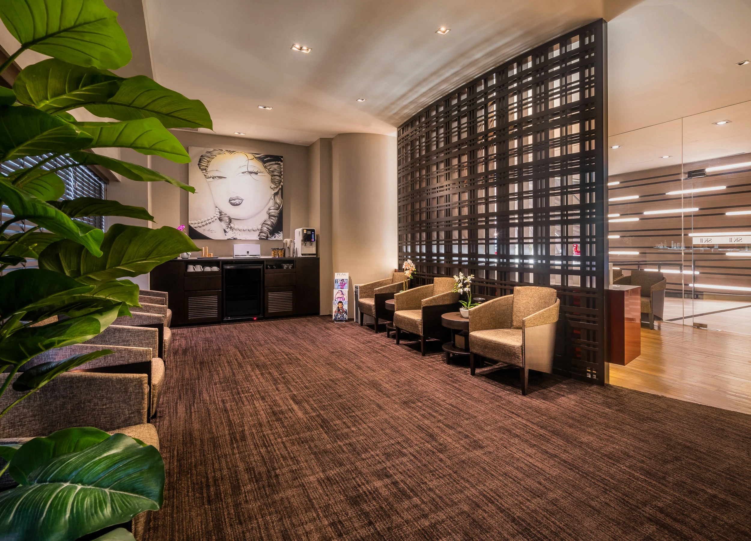 Reception Area (4).JPG