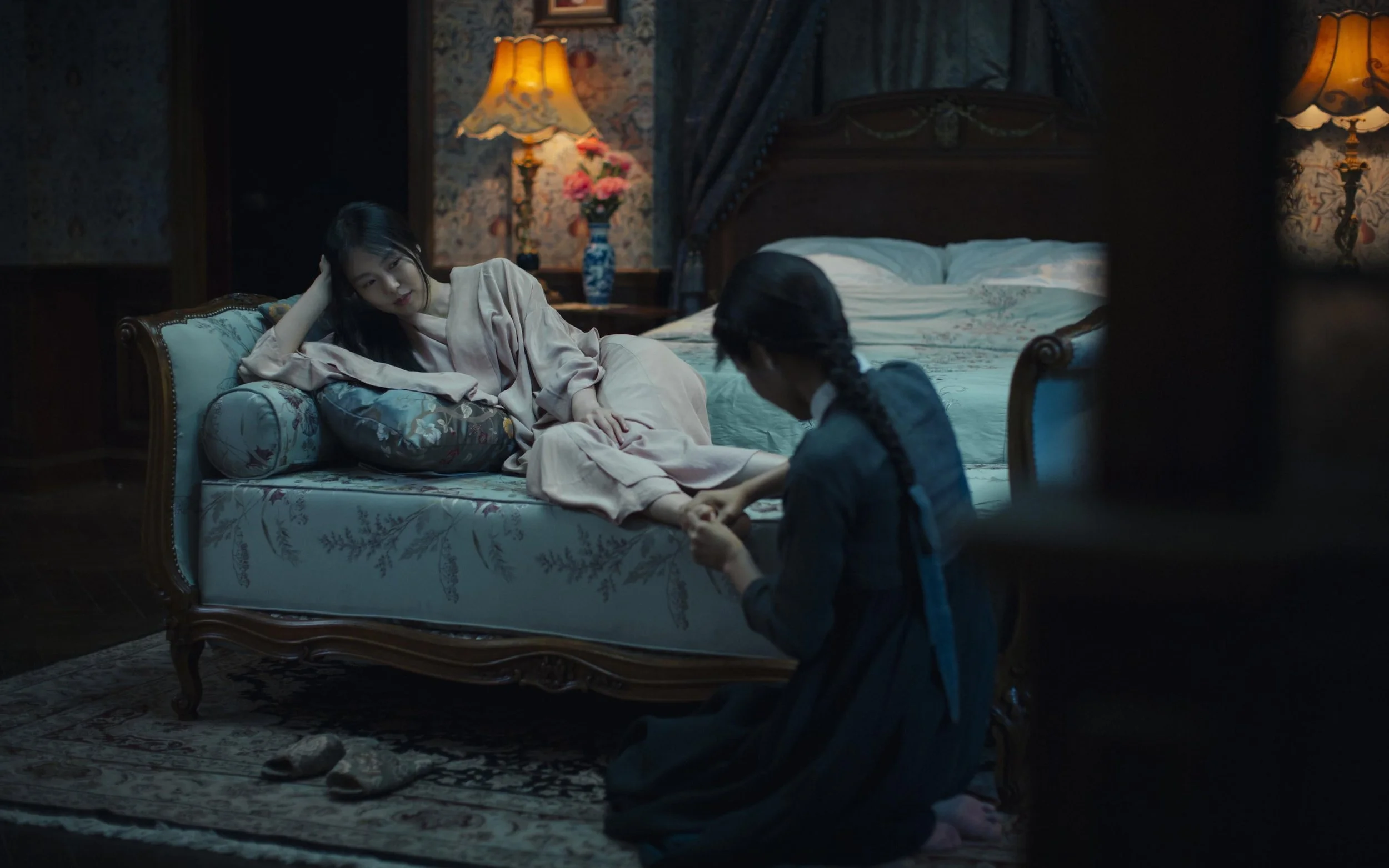 97476995HANDMAIDEN-culture_trans++5yQLQqeH37t50SCyM4-zeEbgHFEZVI1Pljic_pW9c90.jpg