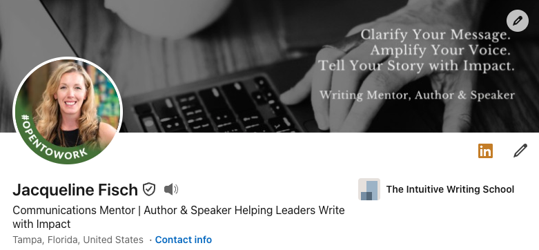 Turning Heads With Your Standout LinkedIn Headline