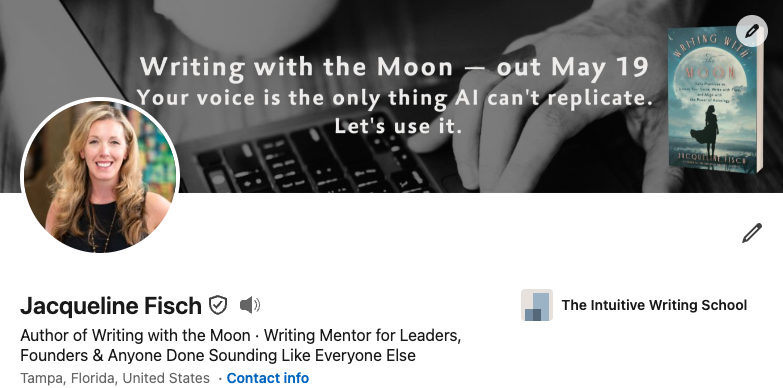 Turning Heads With Your Standout LinkedIn Headline