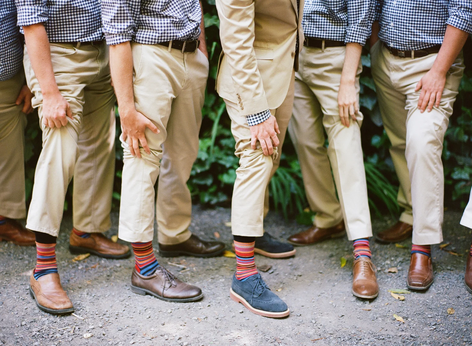 11-groomsmen-colorfu-socks.jpg