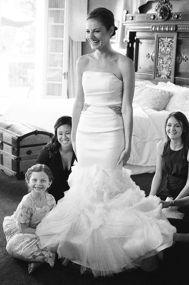 8-bride-mermaid-vera-wang-gown.jpg