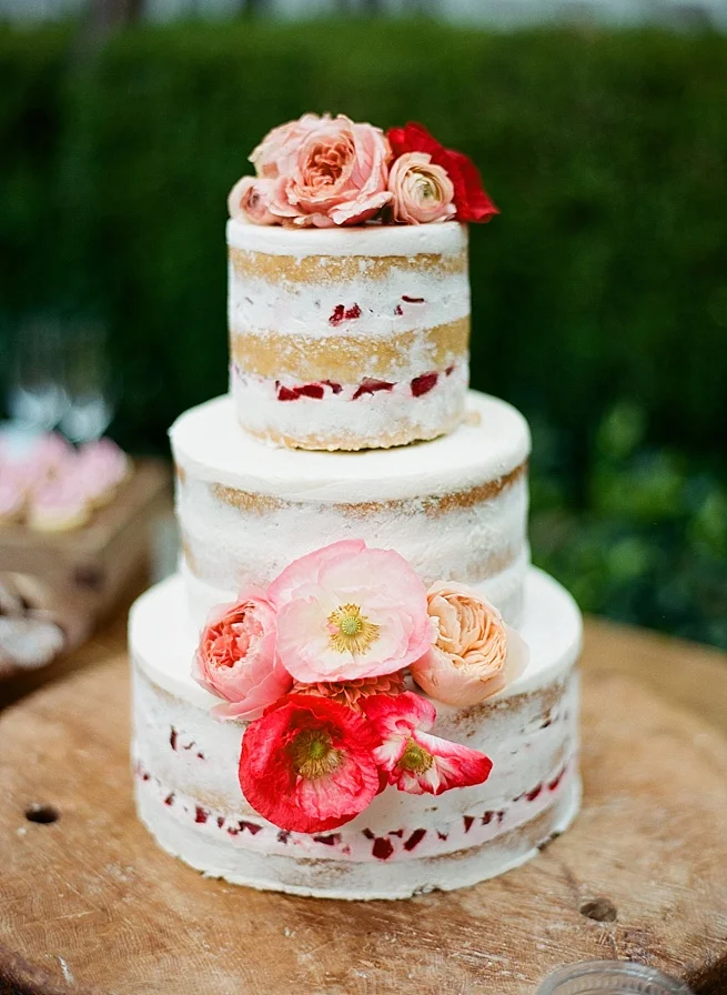 40-naked-cake-garden-roses.jpg