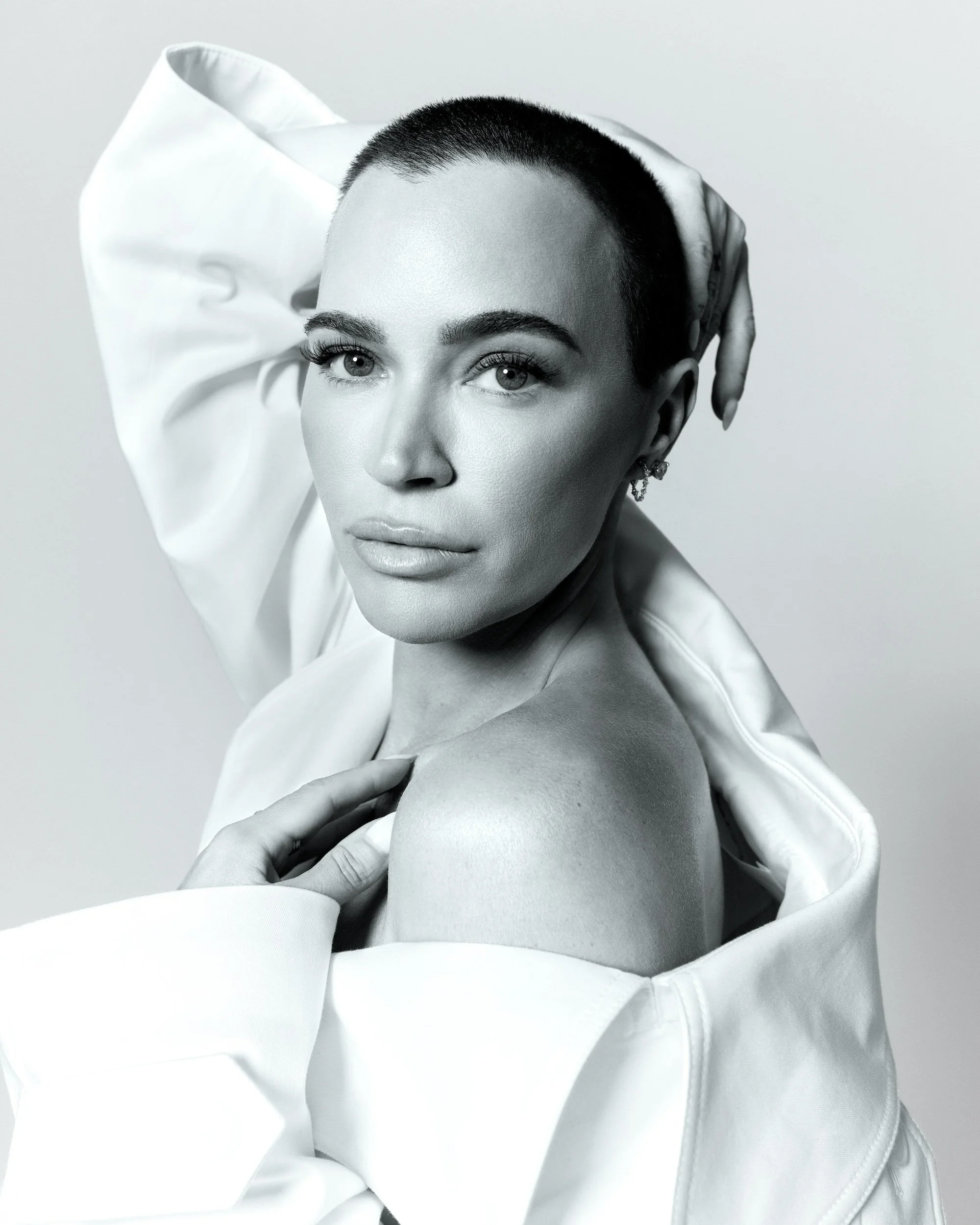 WEBR_TM-GLAMOUR-7654_BW.jpg