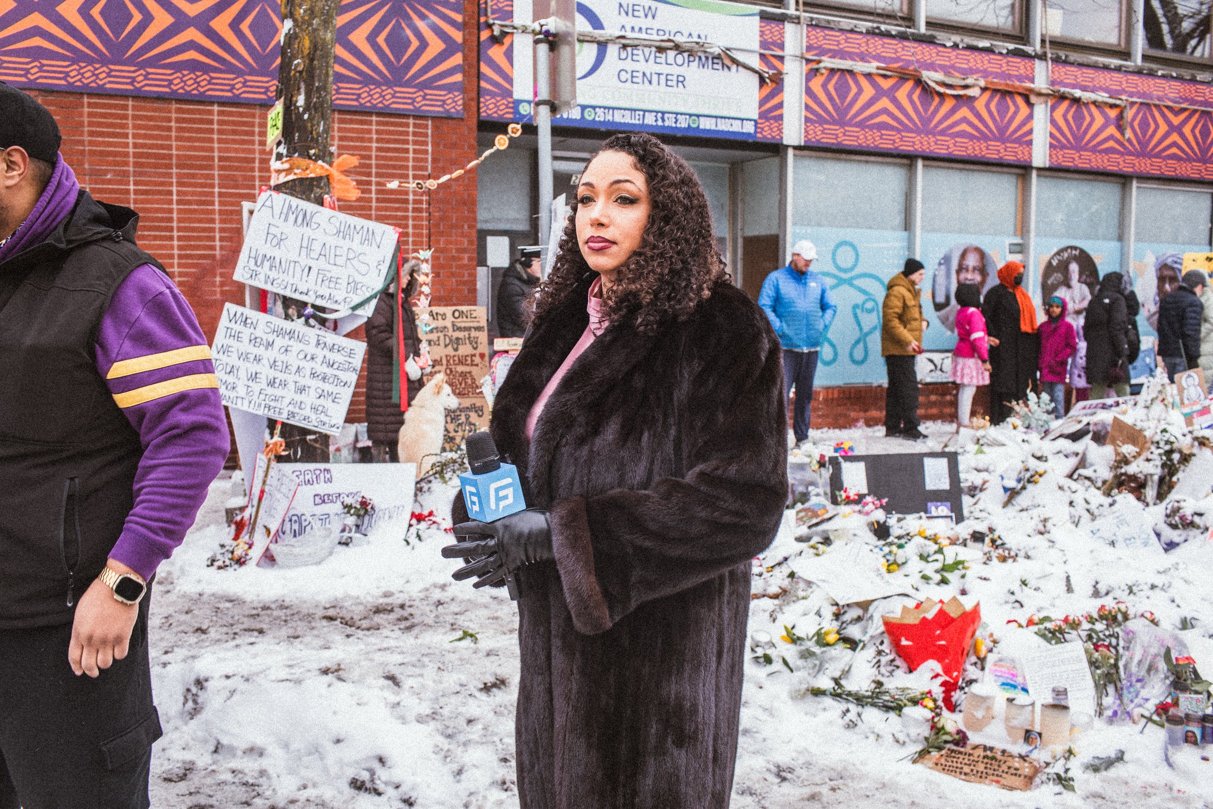 Journalist_GLAMOUR_HR_TRIEB_MINNEAPOLIS-25.jpg