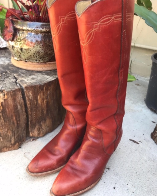 Vintage 1970's Frye Boots sz 9 — Queen of Hearts NYC