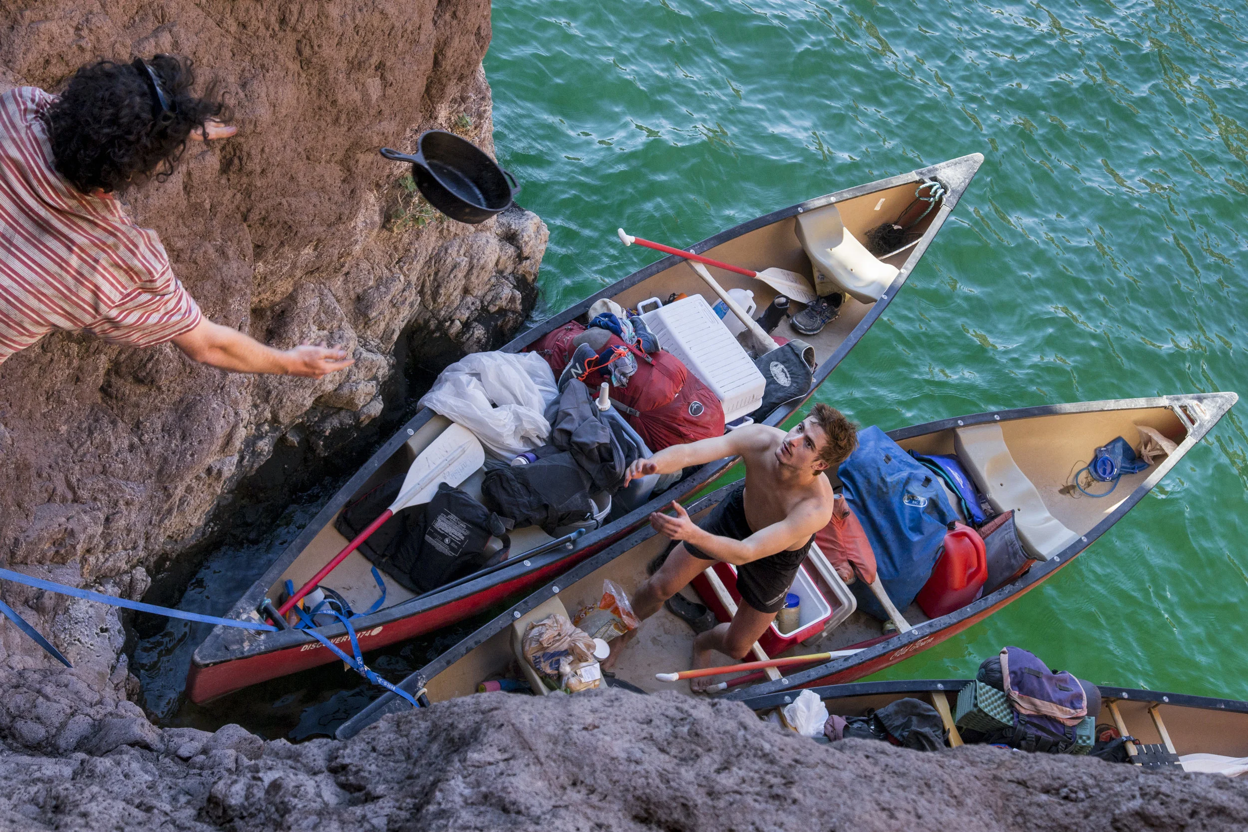 Hut, hut cram into the boats