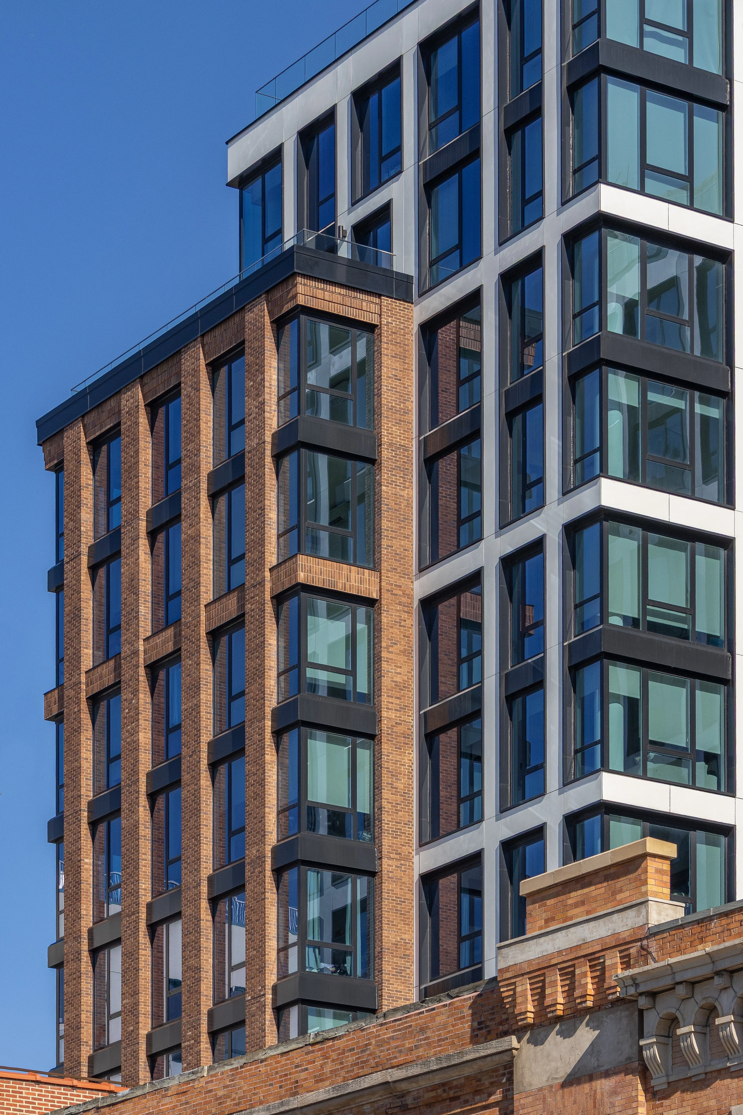 TheHighland_1829_LesterAli_007_Exterior5.jpg