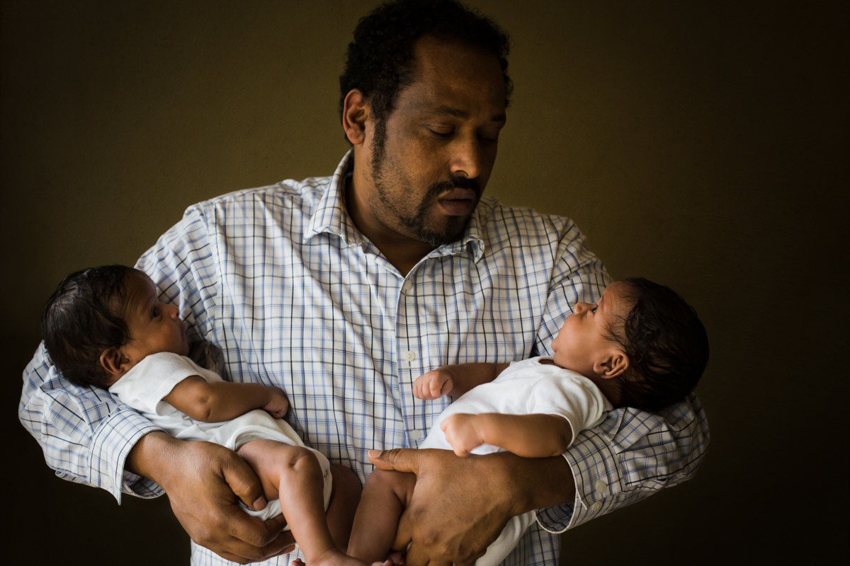 seattle-newborn-photographer-twins-10.jpg