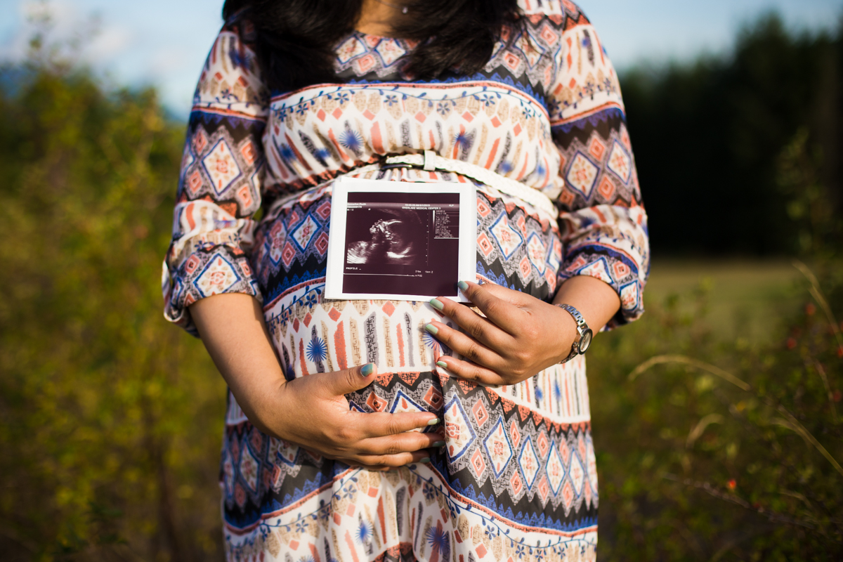 snoqualmie-maternity-photographer-ruchi-22.jpg