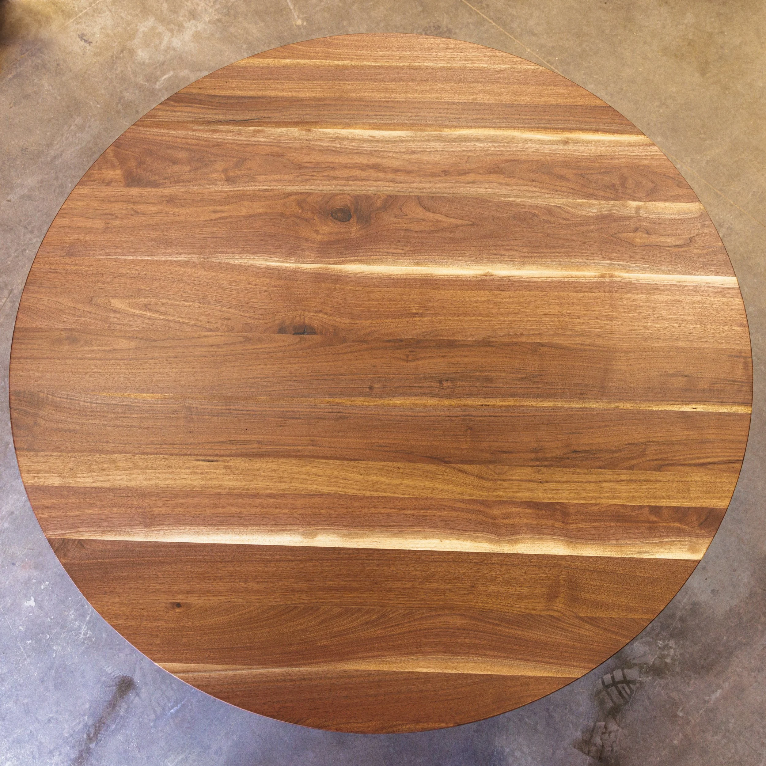 WalnutRoundTop2.jpg