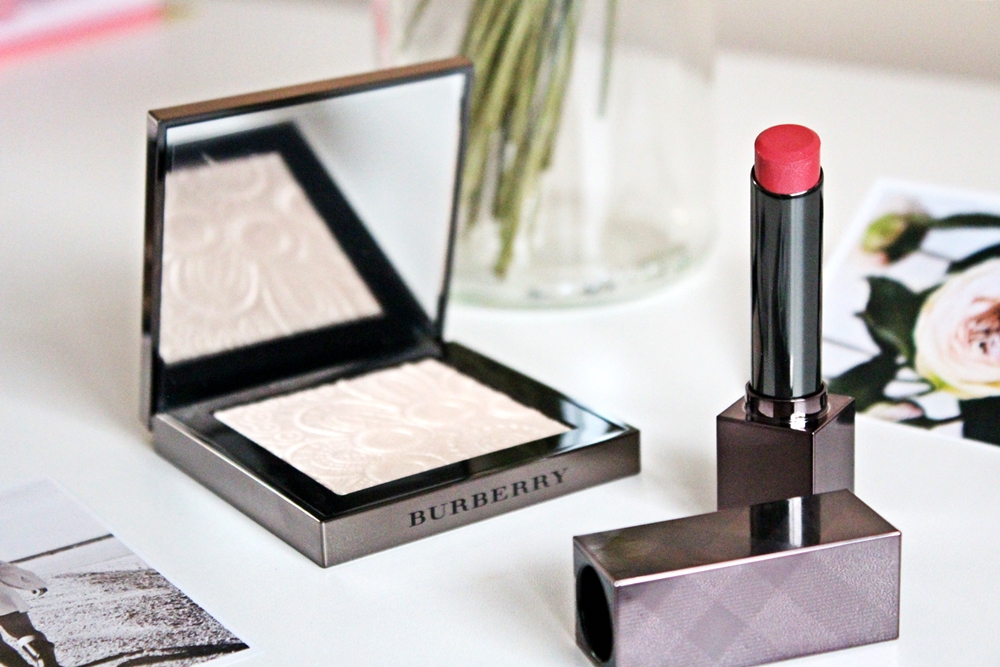 Palads forkæle med uret The Spring Lip: Burberry Kisses Sheer Lipstick - Pretty Not Included