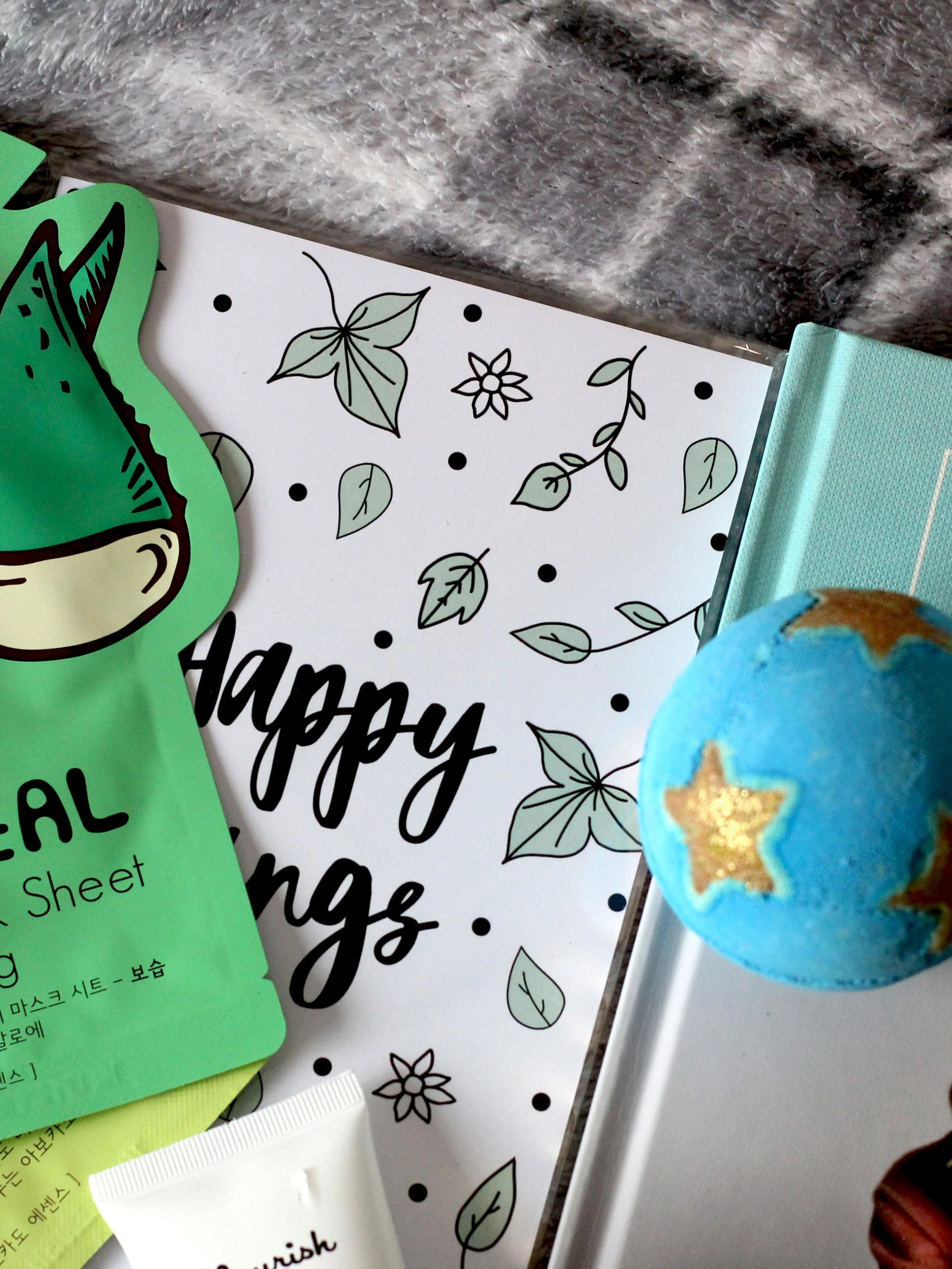 A Valentine's Day Giveaway | Spread The Love!