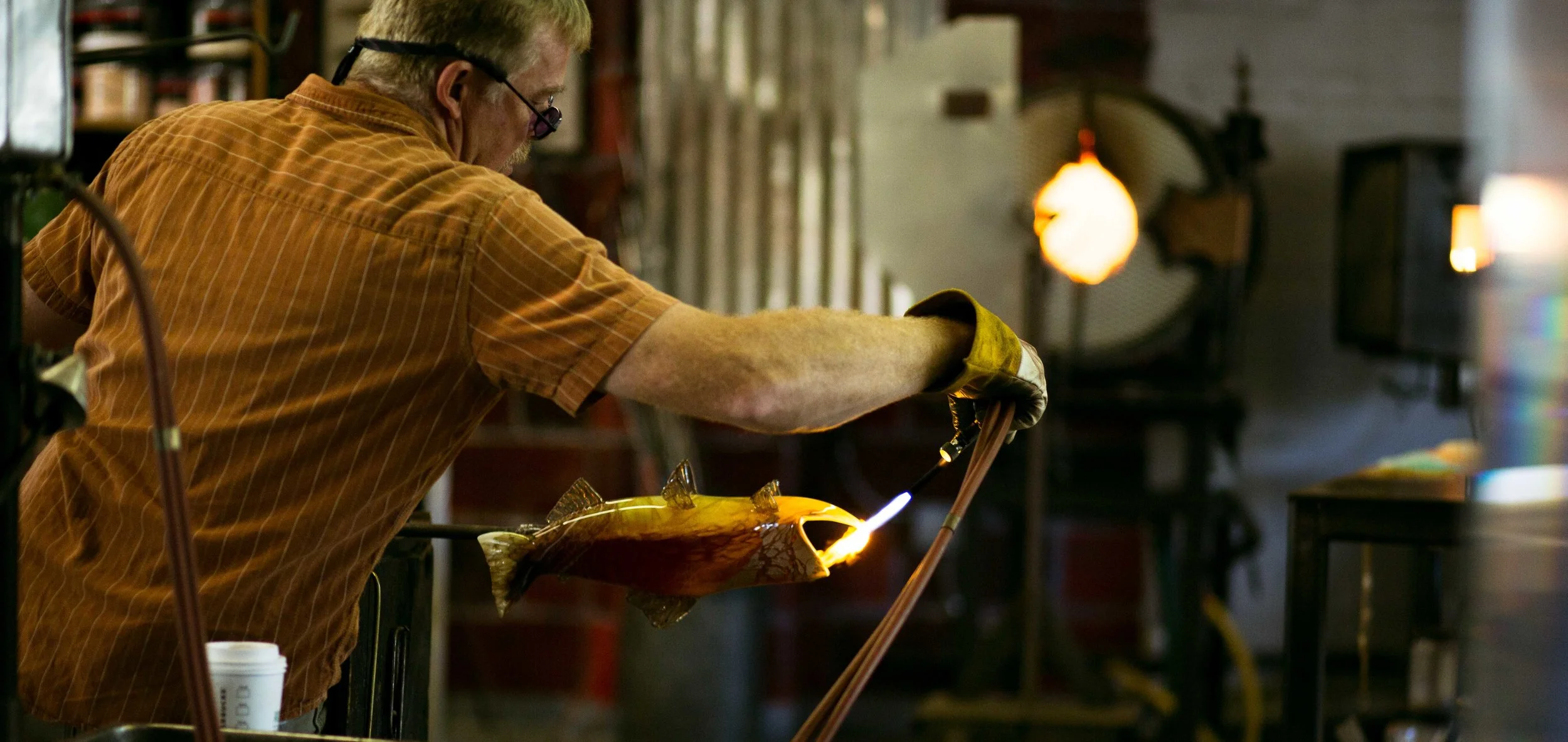 Andy Nicholes Art Glass Columbia Gorge Glassblowing_-30.jpg