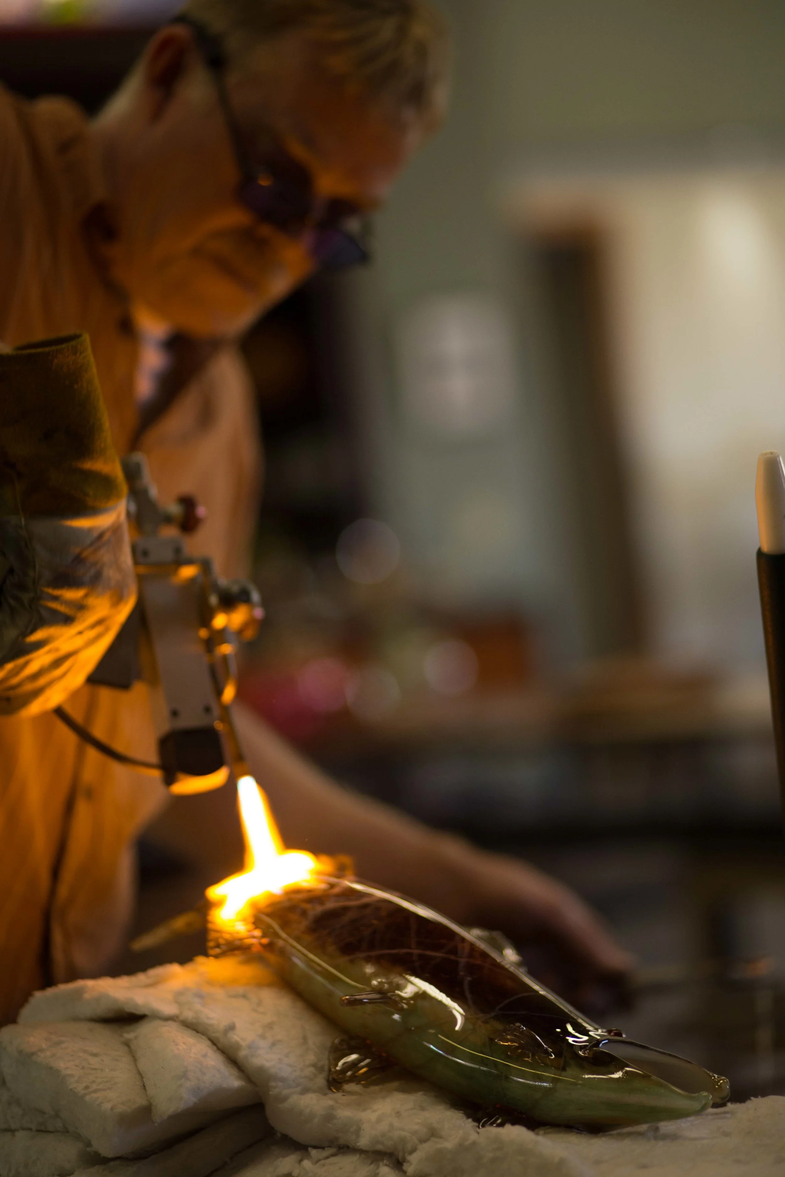 Andy Nicholes Art Glass Columbia Gorge Glassblowing_-33.jpg