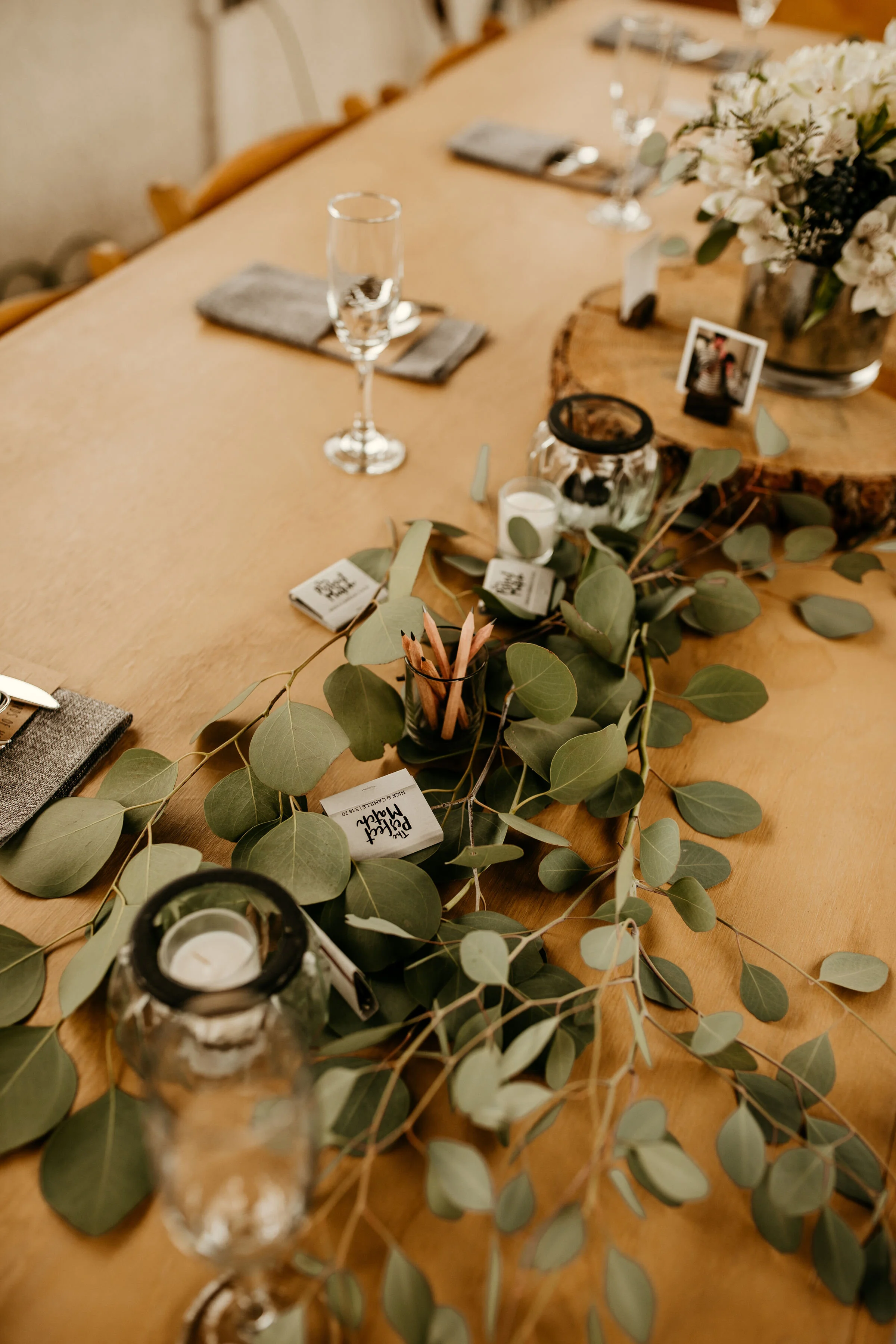 Romantic reception table