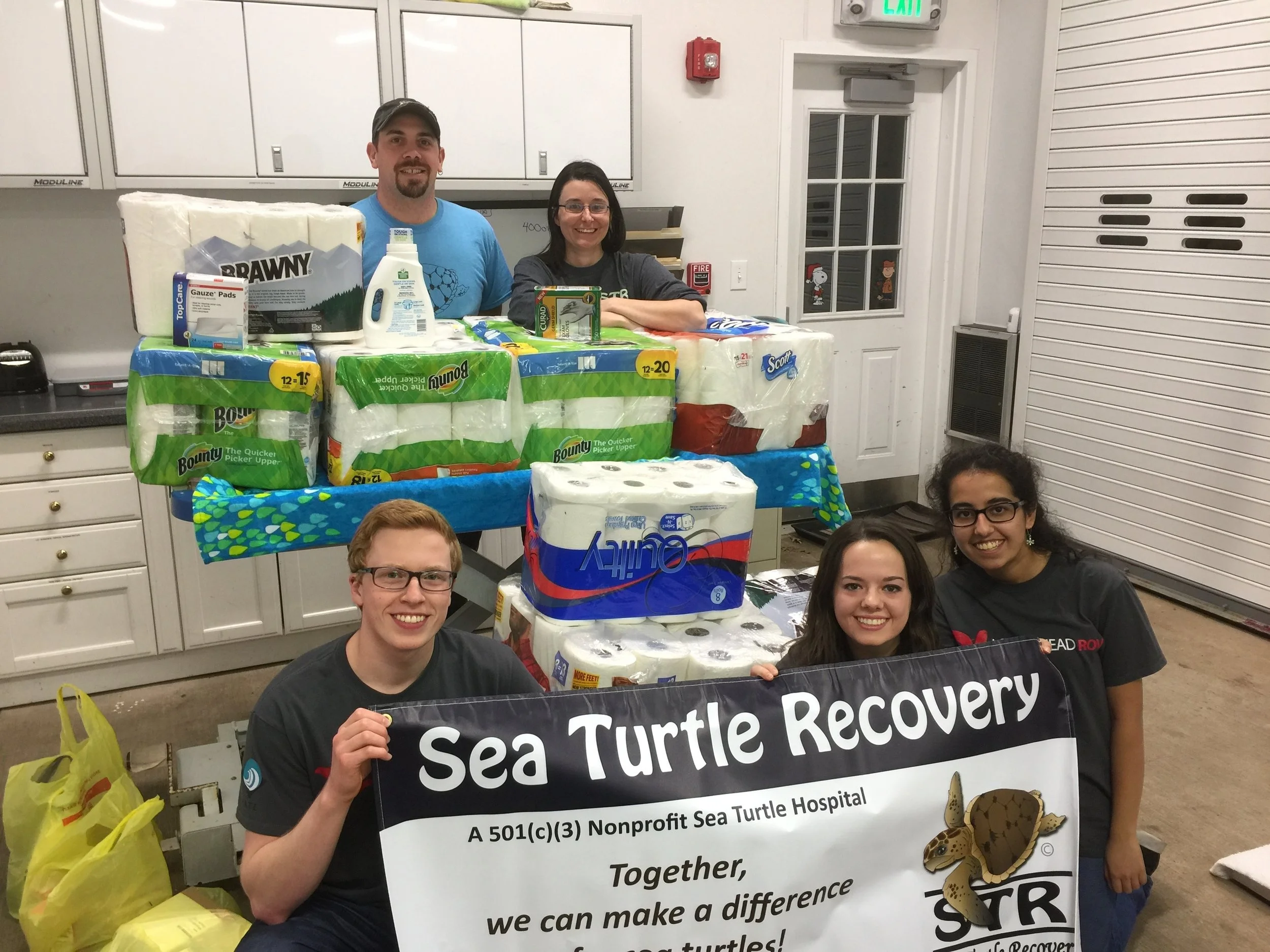 Delivering our donations we collected to assist Sea Turtle Recovery’s efforts in caring for their sea turtle patients that arrived from Massachusetts’s November cold stunning event.