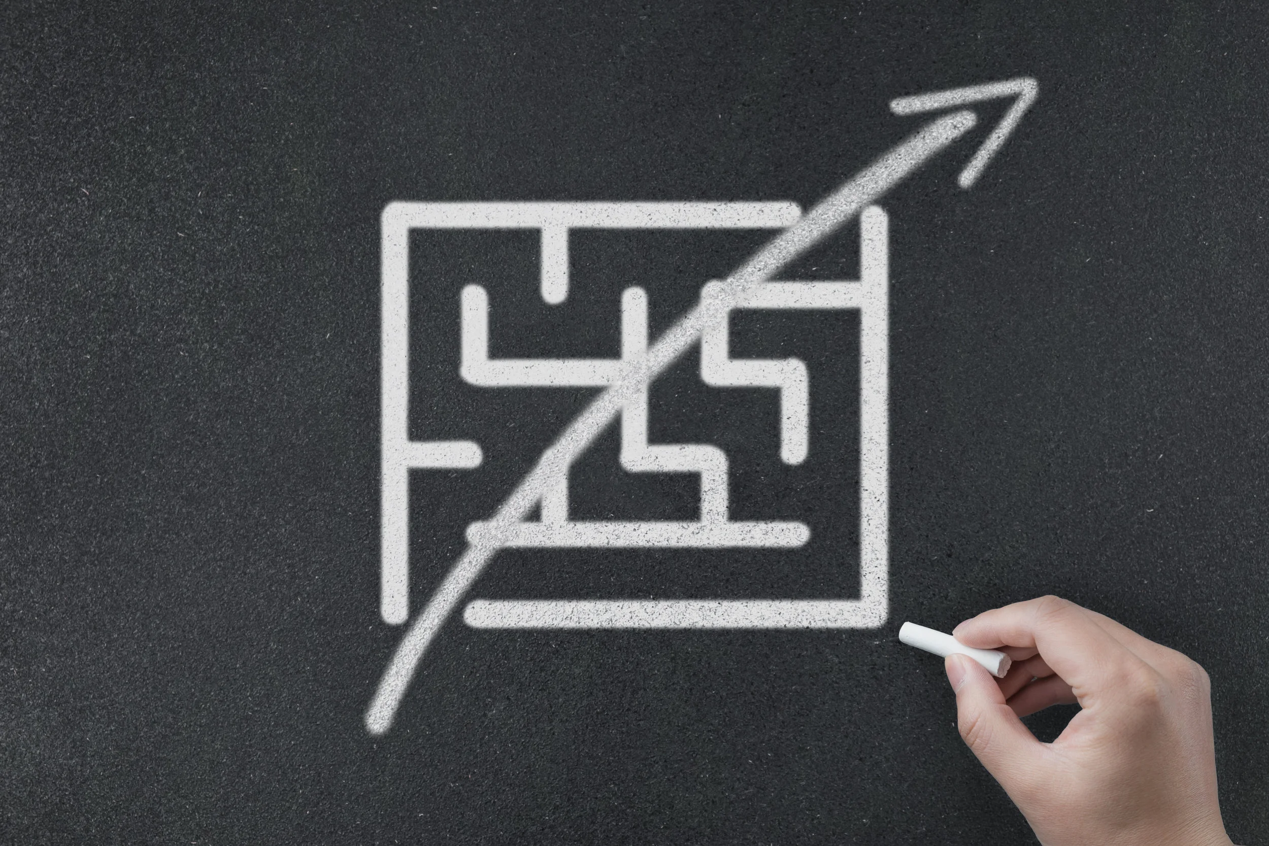 Architecting the right message and experience delivered to the right audience in the right channel at the right time. With all dots connected, flawlessly. 