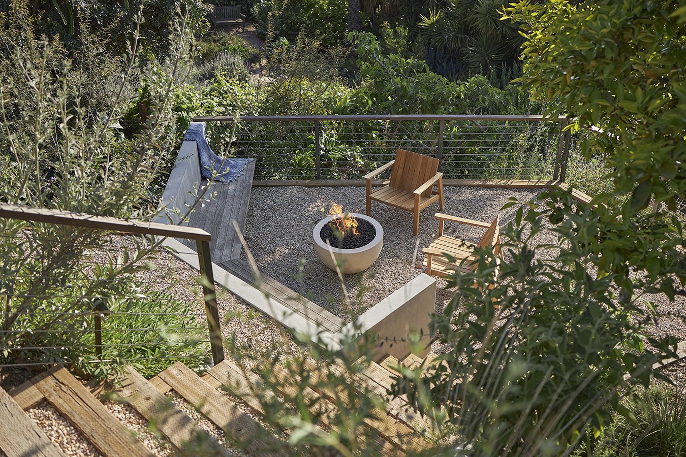 Hollyvista Residence