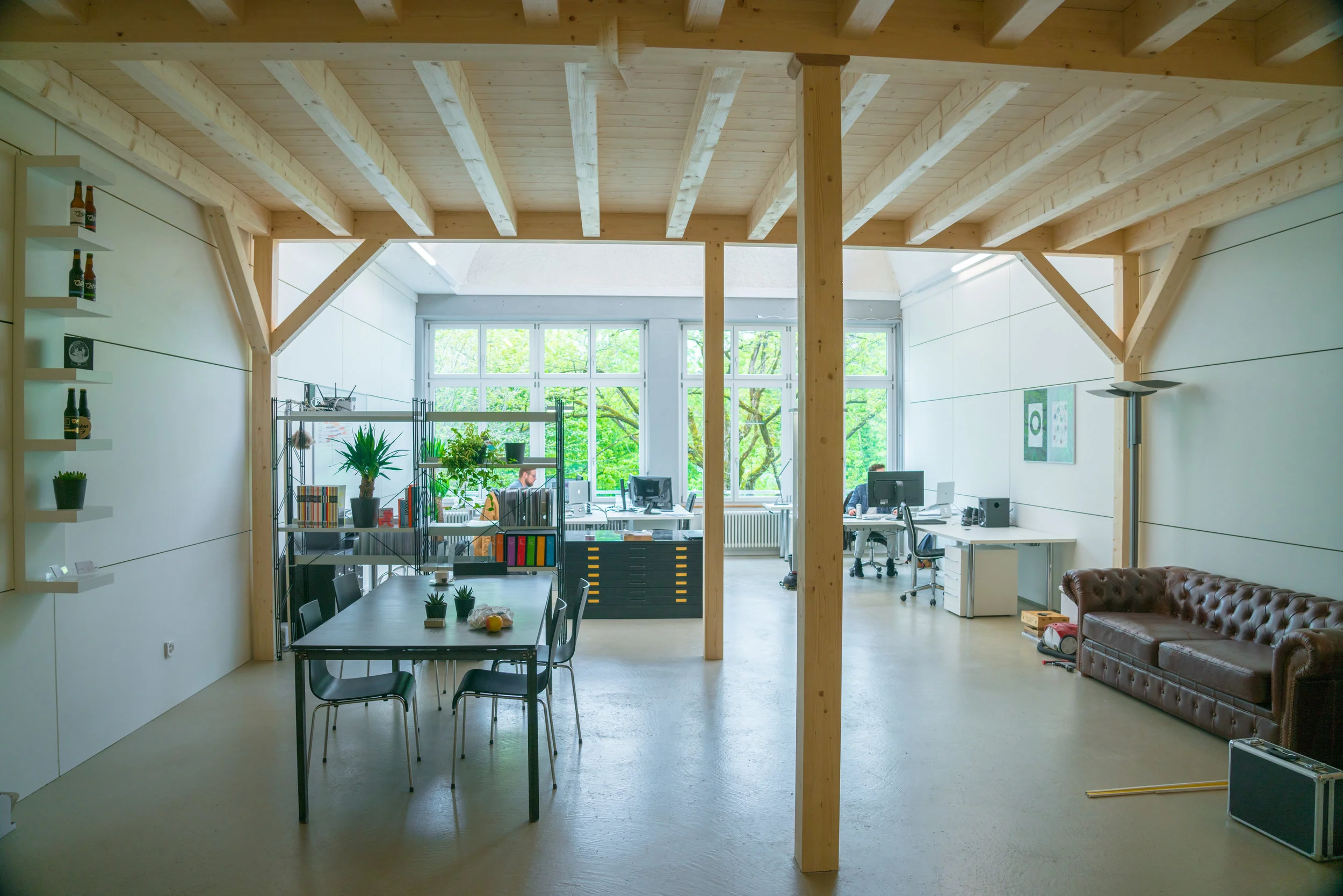 Büro-3.jpg