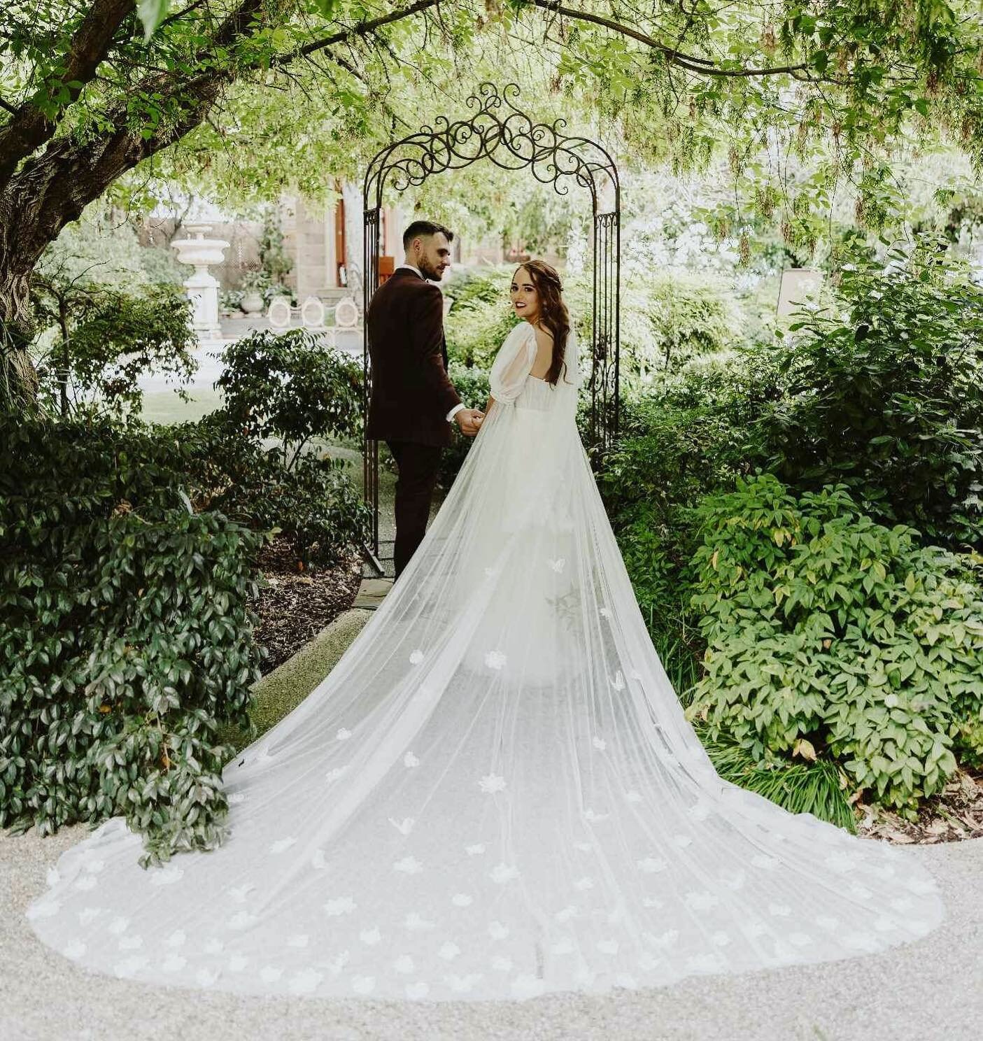 The hand embroidered train on this custom gown was a showstopper ✨

#erinnferry #bespokebridal #custombridal
#madeinmelbourne #tulleweddingdress #detachabletrain #detachablesleeves #removabletrain #embroideredtrain #embroideredveil