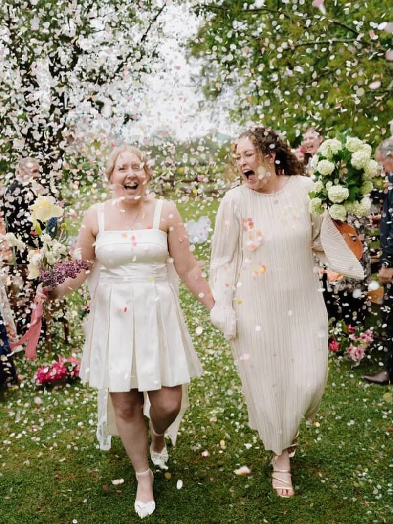 Such an honour to make this bespoke mini dress for this special day 🌸🌸

#erinnferry #bespokebridal #custombridal
#madeinmelbourne #miniweddingdress