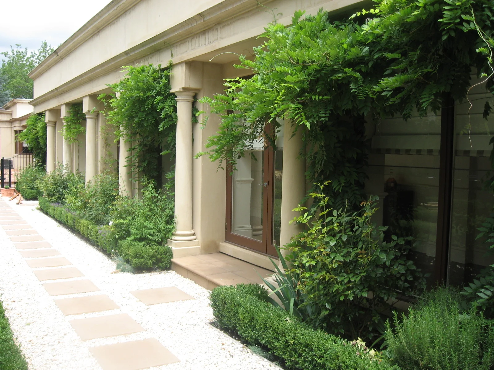 garden design, build. Canterbury