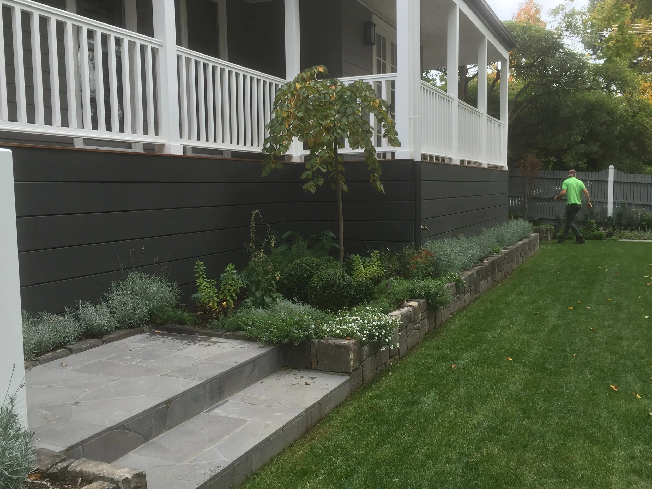  Garden design and build. Kew 