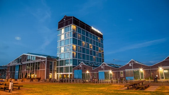 Double Tree by Hilton Amsterdam NDSM Hotel