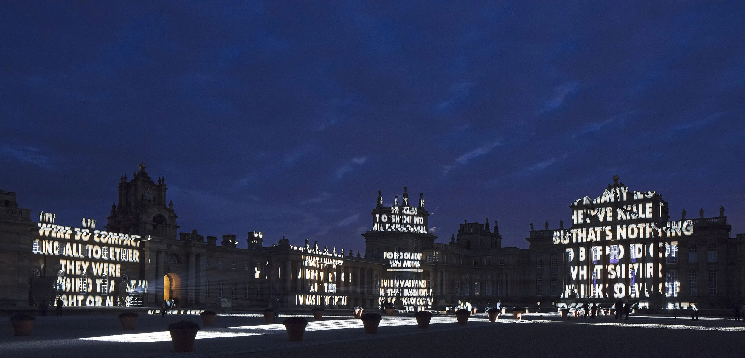 Jenny Holzer. SOFTER, Blenheim Palace, Blenheim Art Foundation, 2017