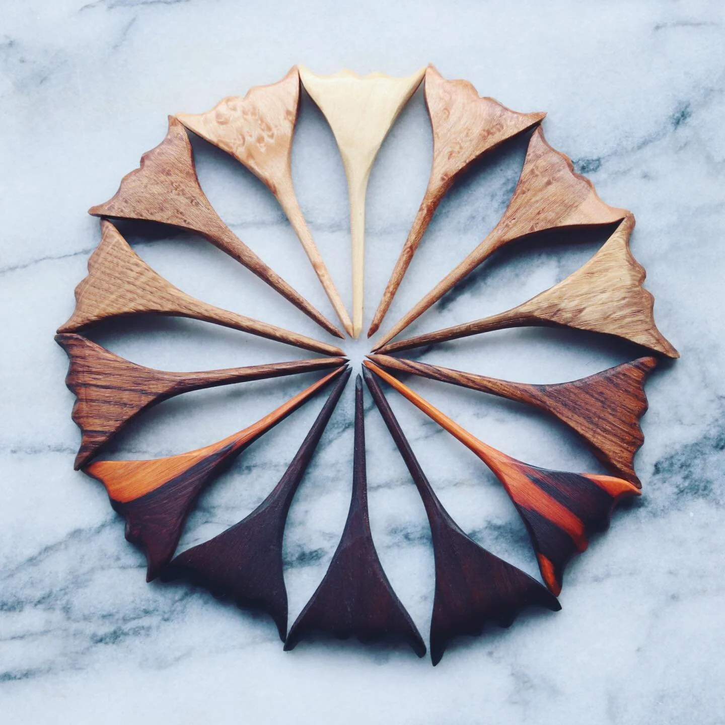 Can you see the flower?
Whale tail picks now back in stock 🍡