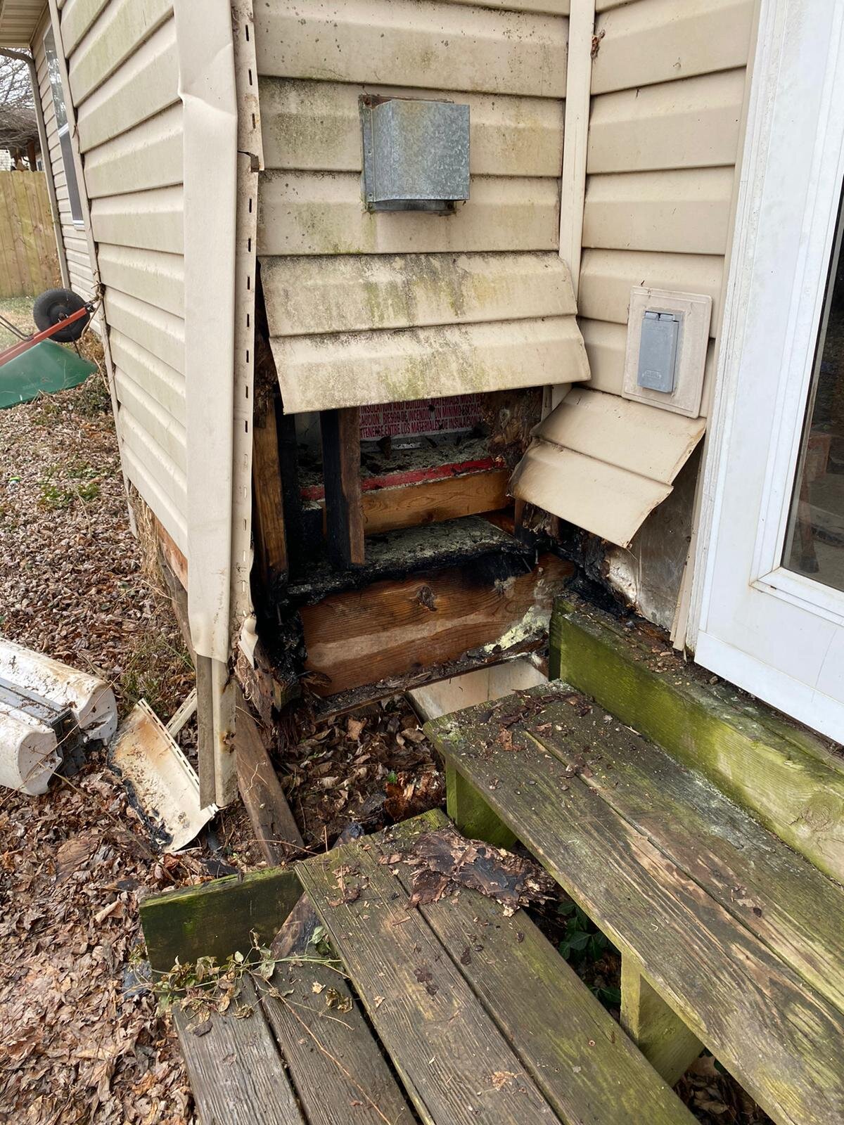  On 01/08/2020, The East Side Fire Department responded for a building that was on fire. Quick action by the home owner using a fire extinguisher and garden hose prevented the fire from causing more damage.  