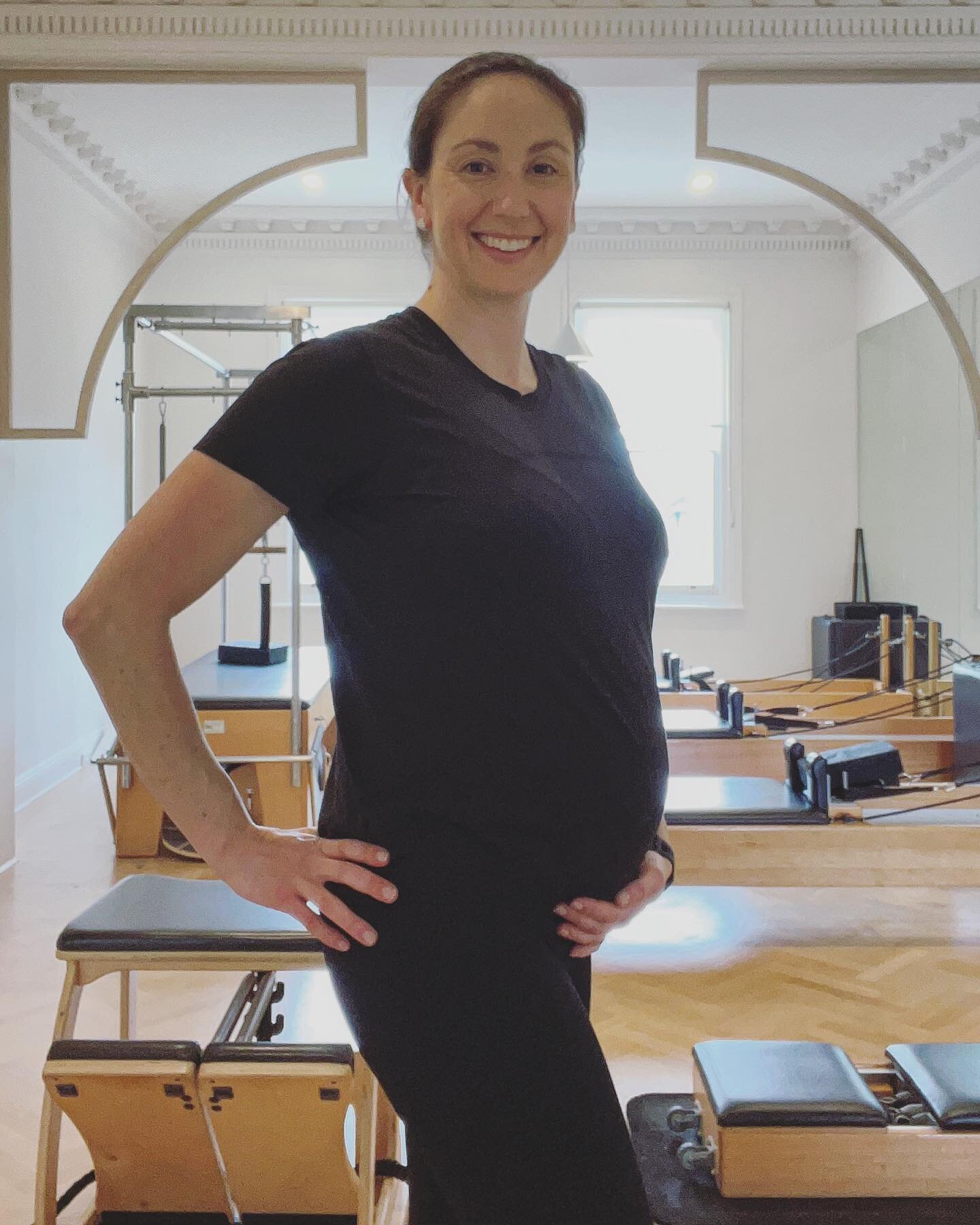 MATERNITY LEAVE 🤰🏻

Today was my last day of work for a little while&hellip;at a little over 36 weeks pregnant I&rsquo;m very happy to have (hopefully) a few weeks to put my feet up and try feel a bit more organised before bump&rsquo;s arrival. 🐣
