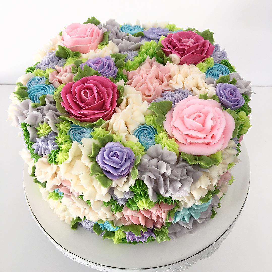 floral cake.jpg