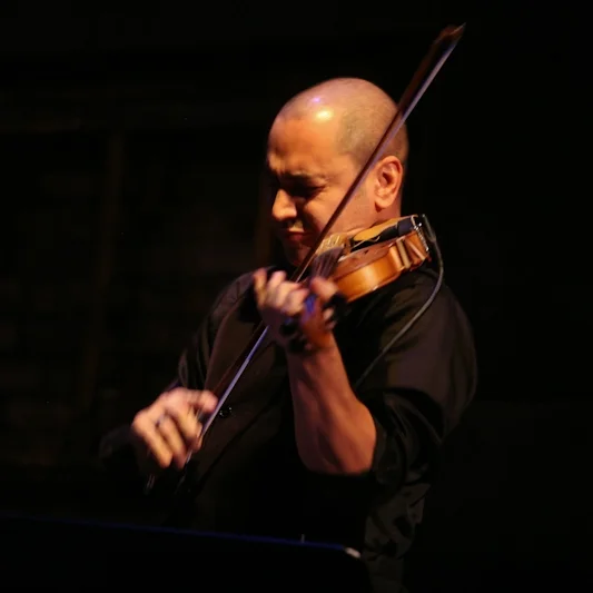 Ali Bello.jpg