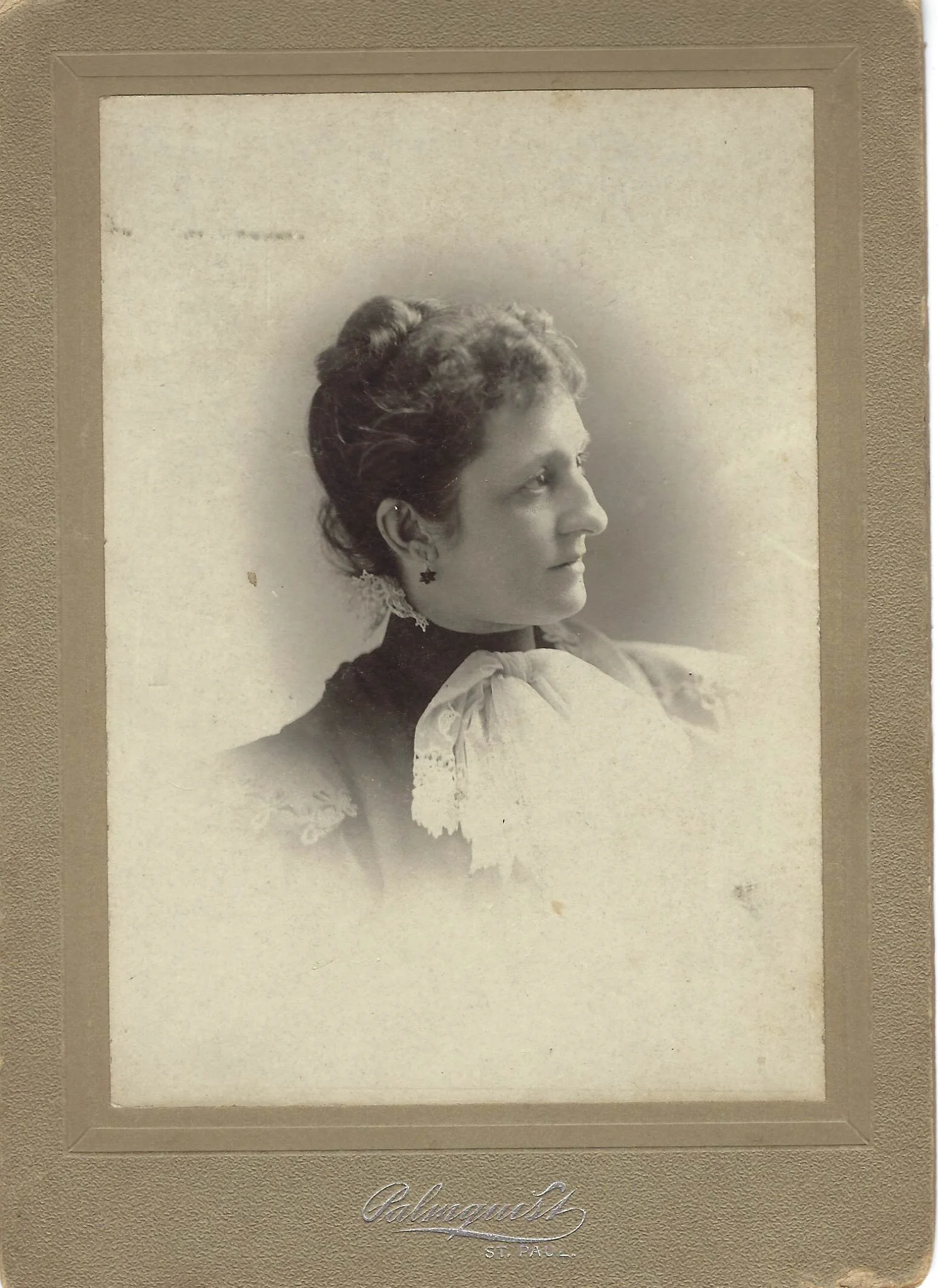 Elizabeth Kahlert-Macklett