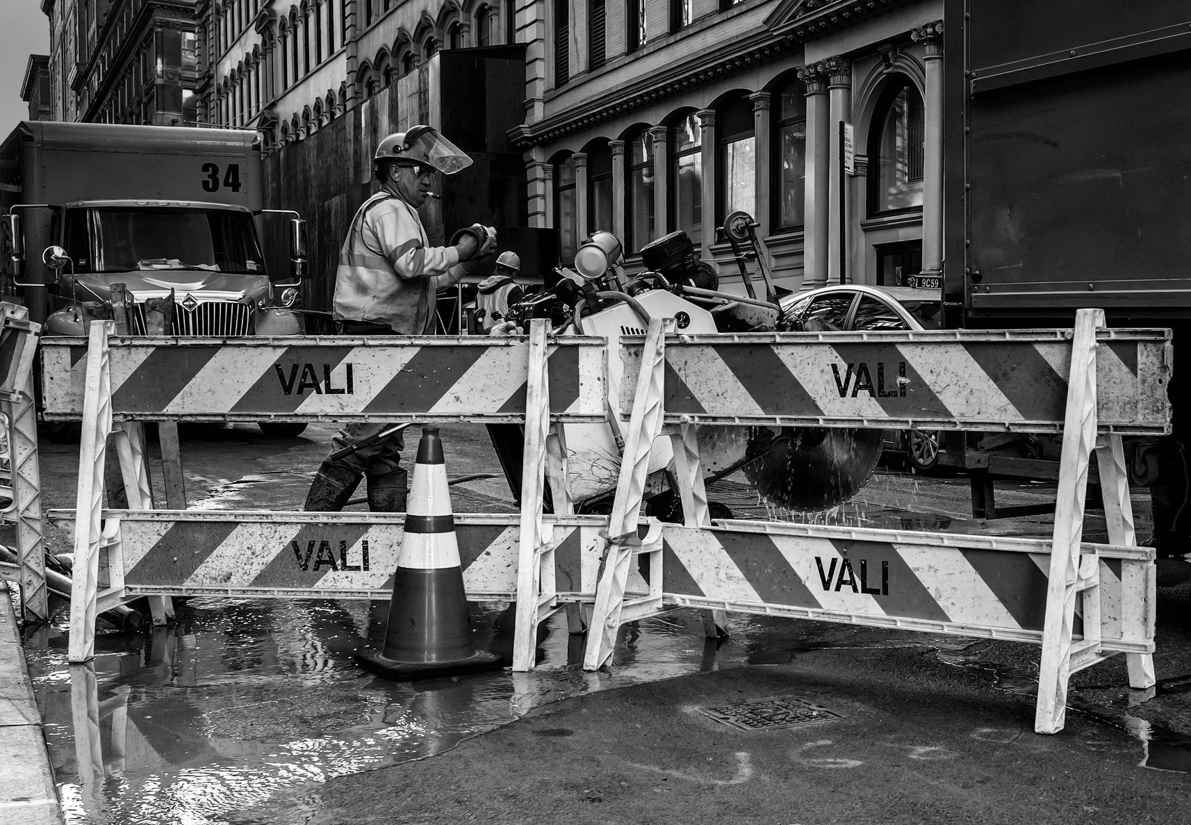 workers-4.jpg
