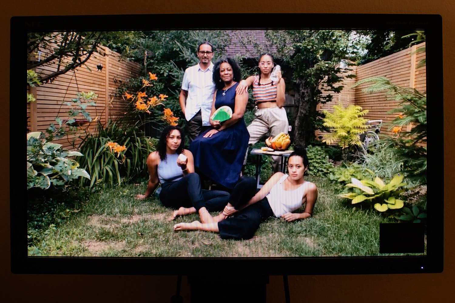  Saul, Ybelia, Jamila, Inti &amp; Dania Noritz-Reyes via FaceTime in Toronto, July 2020. 
