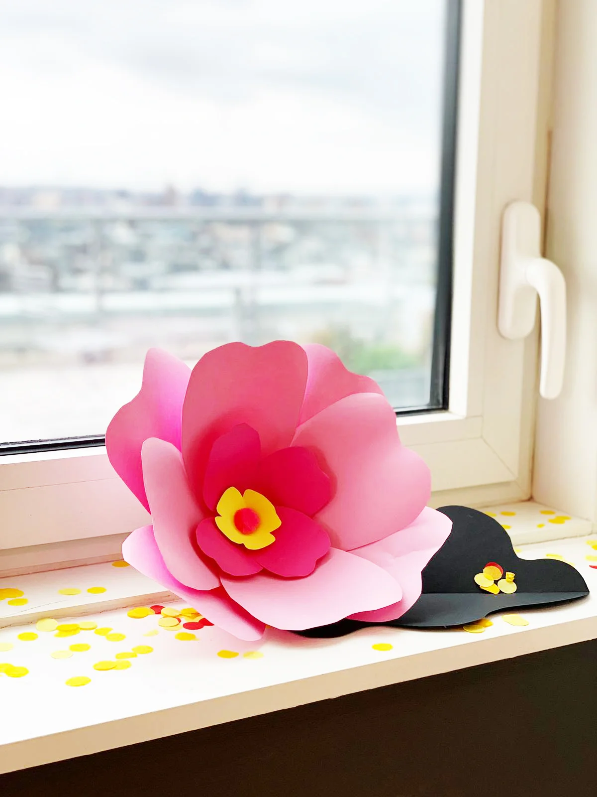 No need to hang up on a wall, the flowers sit pretty just about anywhere!