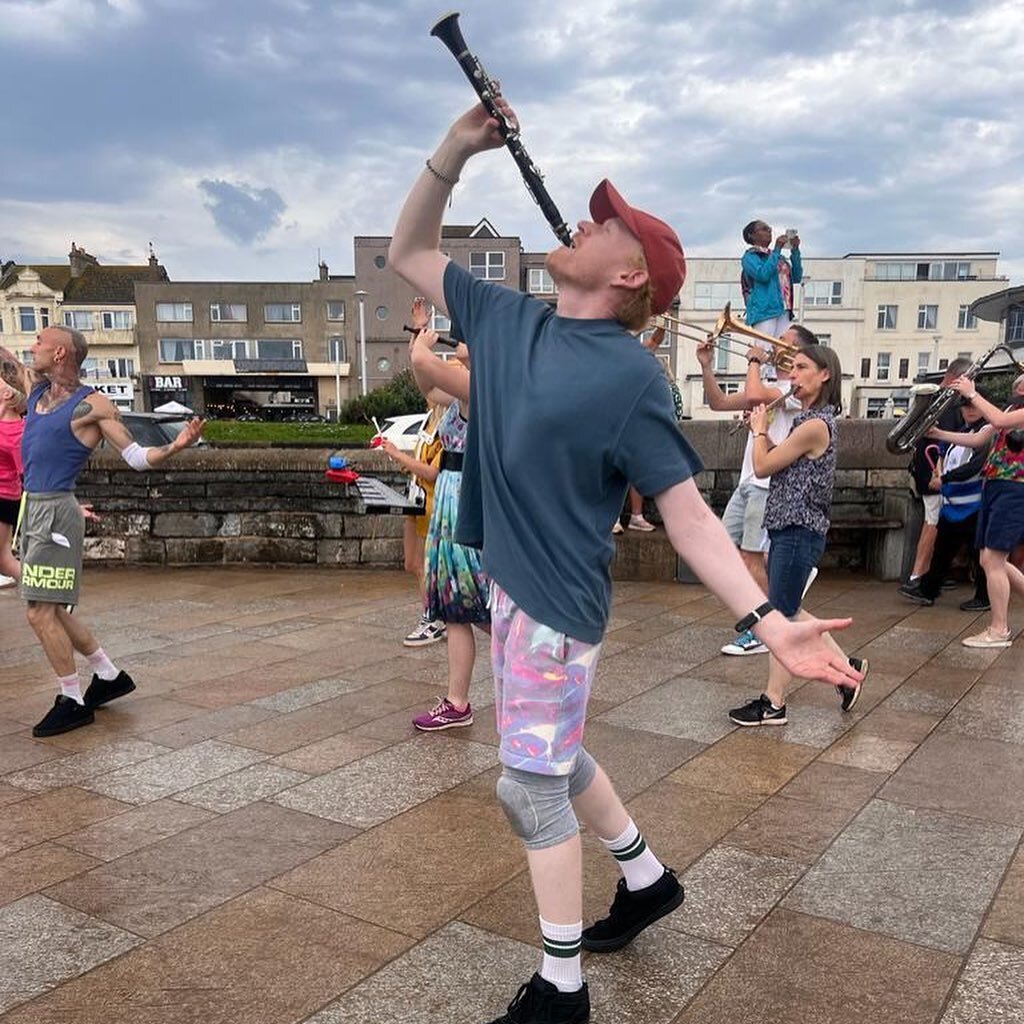 Throwback to 1 week ago when @paraorchestra visited Weston-super-Mare to perform #SMOOSH 

We danced, we played, we sang, we found joy 🤩 

Thanks to friends Matt, Kaye, Ellen and Rach for the photos and clips ❤️ 

@superculturewsm