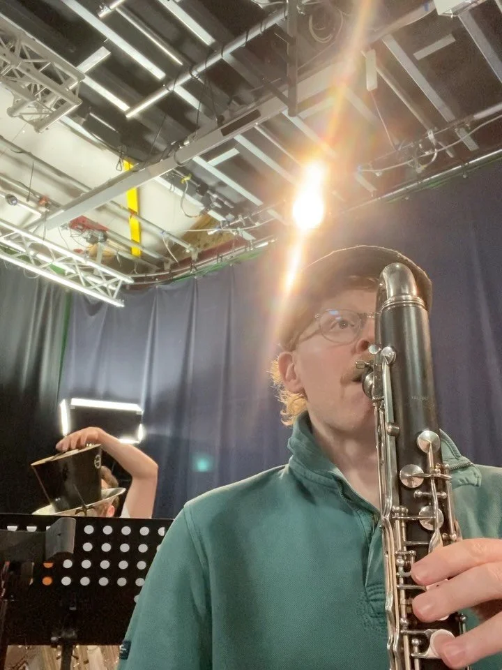 Double bass clarinet sauce in these fab arrangements of @thebreathmusic by @vibransoliver for @paraorchestra ❤️ 

Come hear the whole set (only this time beautifully mixed and balanced by @chewittmusic) tomorrow at @barbicancentre 🎶