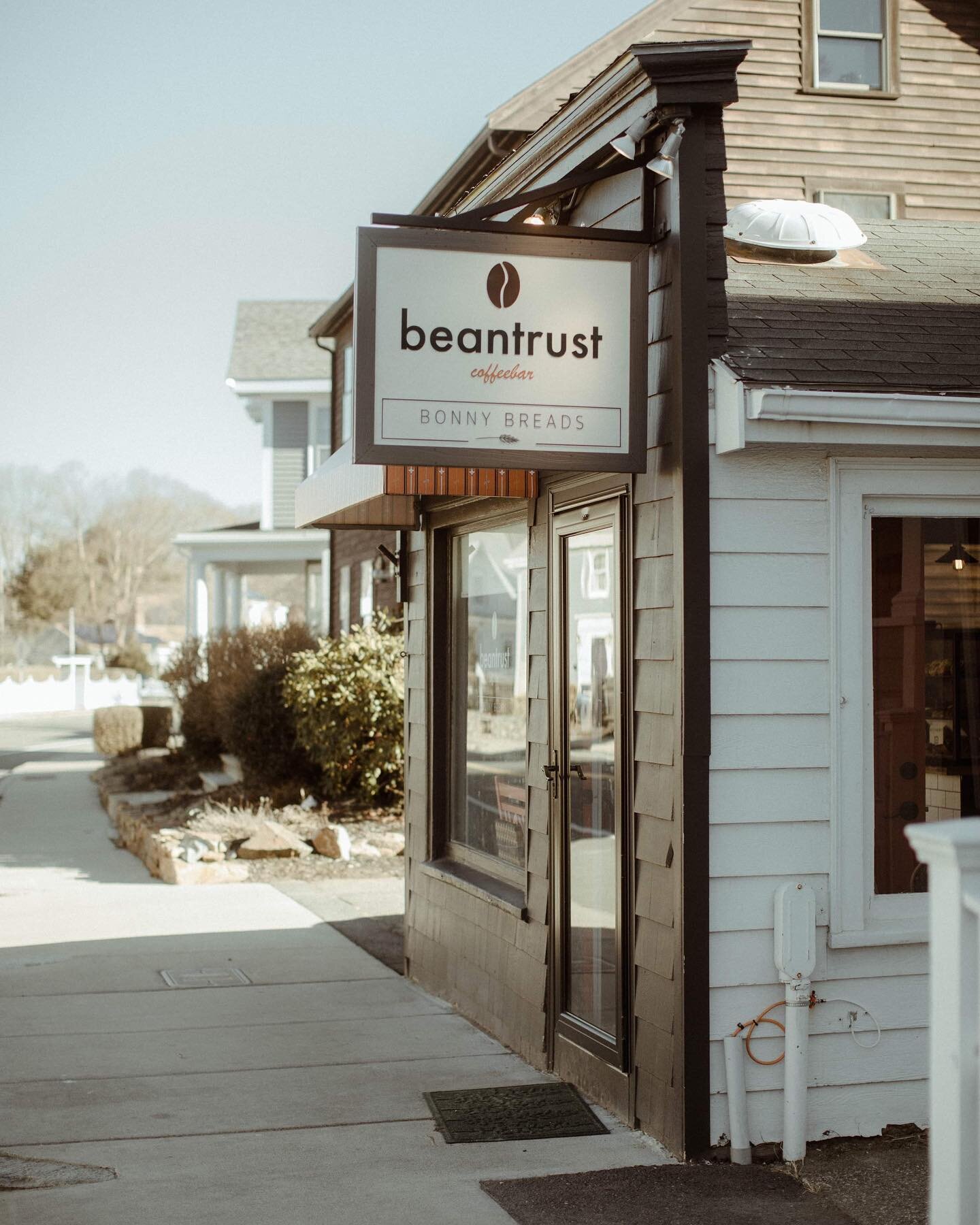 Thankful for everyone&rsquo;s support! It is a joy cultivating community in the Cove&hearts;️

#beantrust 
#beantrustcommunity 
#beantrustcoffeebar 
#beantrustbench 
#beverlymassachusetts 
#beverlyma 
#joy