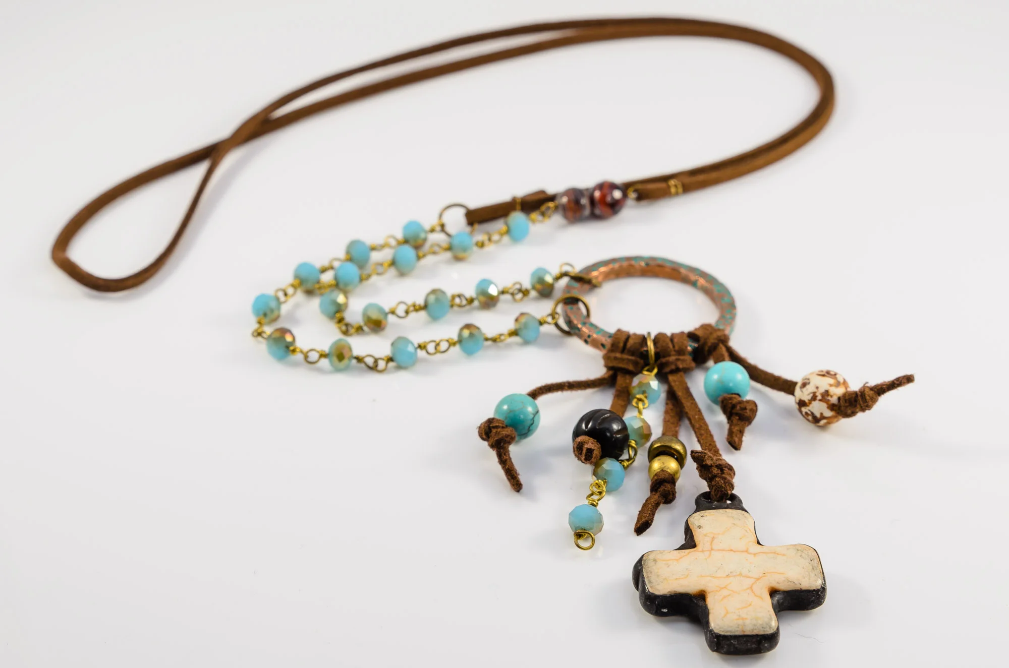 161112_Necklaces_19.jpg
